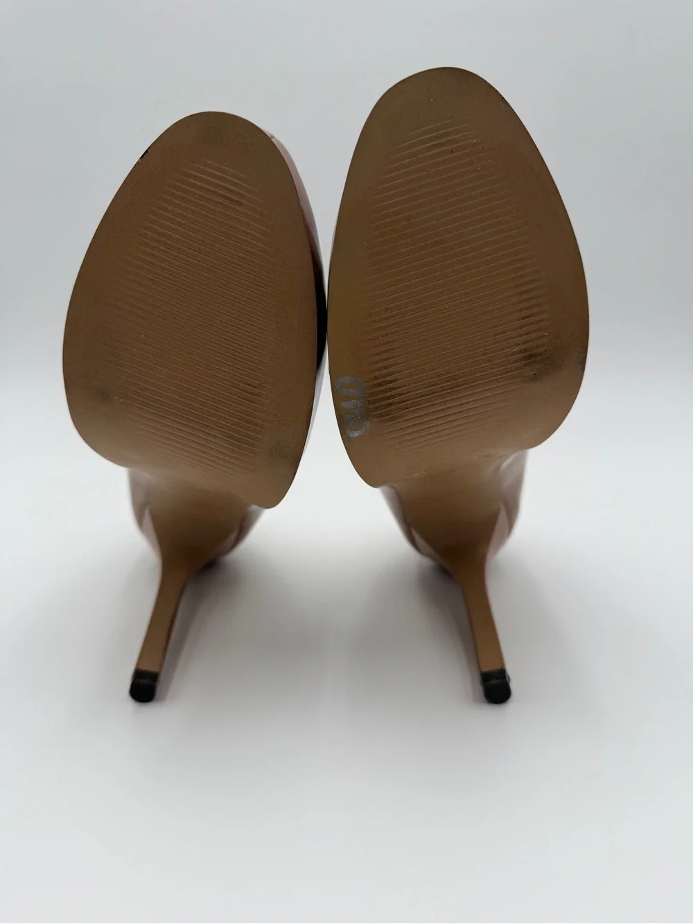 Steve Madden Tan Patent Platform Pumps